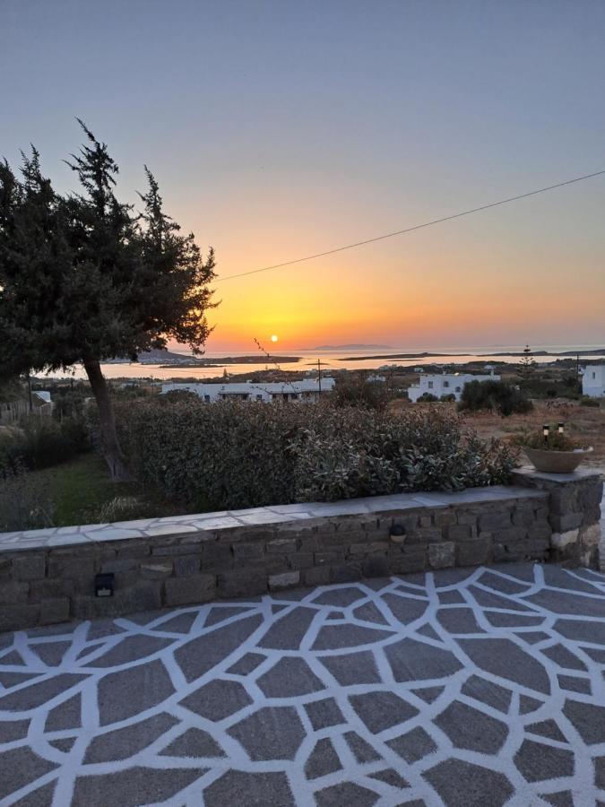 Traditional House Paros Sarakíniko Екстериор снимка