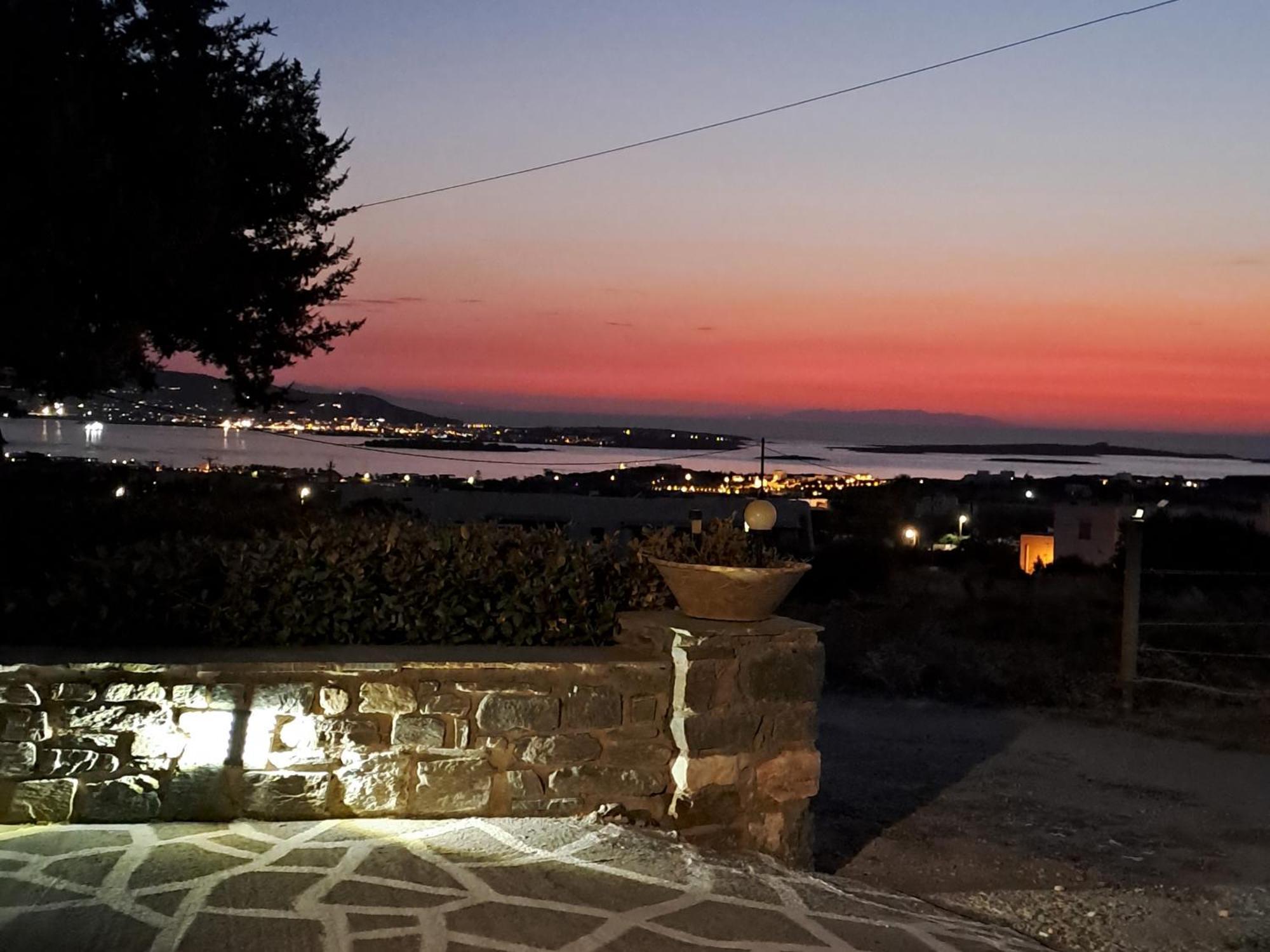 Traditional House Paros Sarakíniko Екстериор снимка